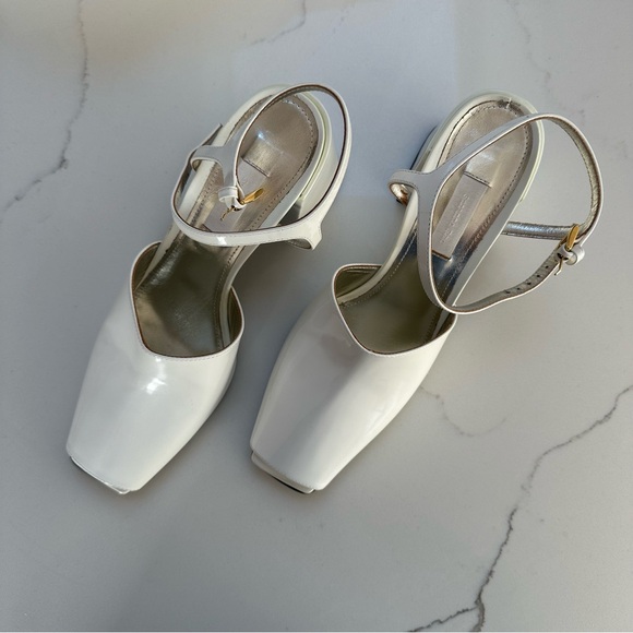 Suzanne Rae Fringe Back Sandal WITHOUT fringe - Picture 2 of 9